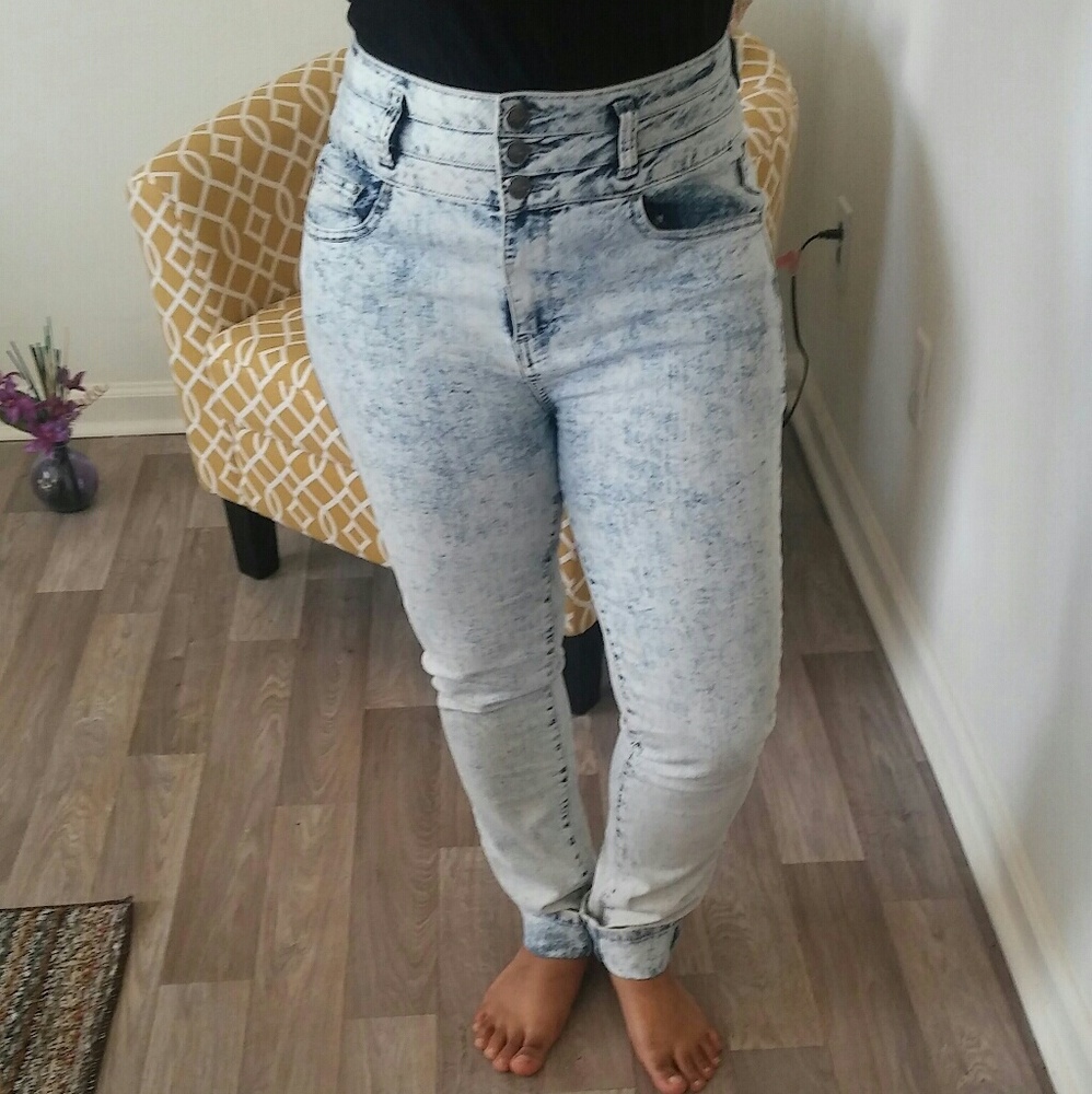 Acidwash Iris Jeans high waisted